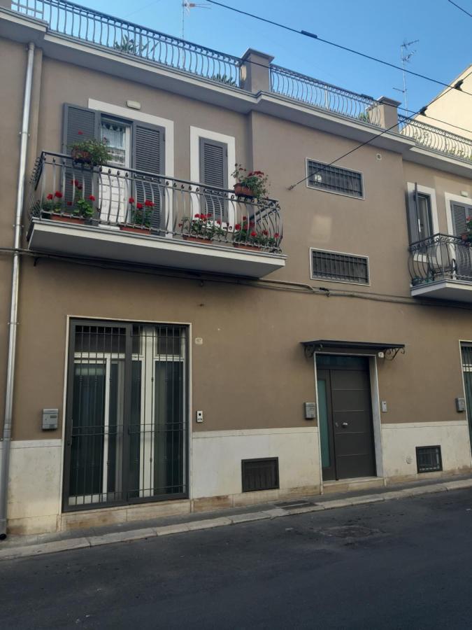 Apartamento Casa Lucia Bari Exterior foto